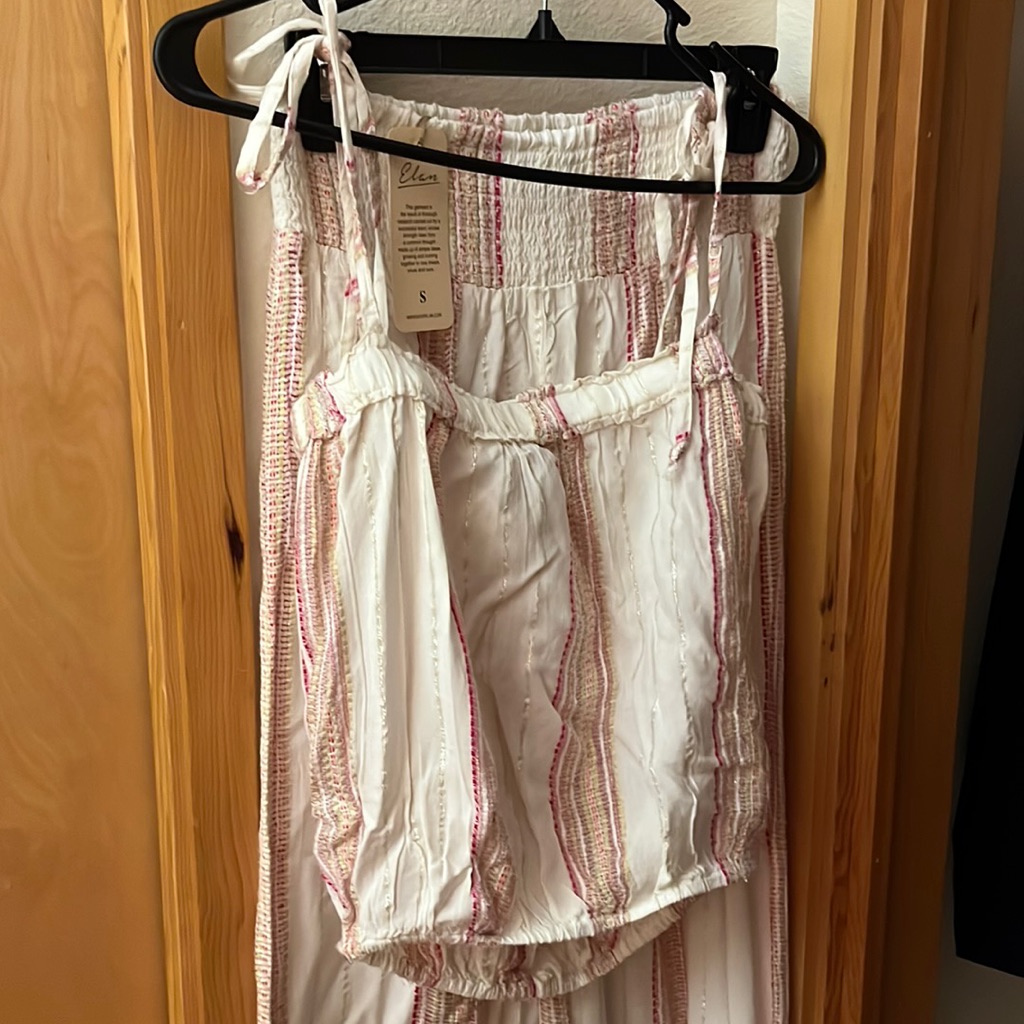 Cute Vacation Crop Top & Long Pants. Wore Top Once. Bottoms Are New W/ Tags!